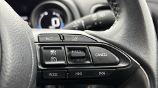 Toyota Yaris 1.5 Hybrid Design 5dr CVT Hybrid Hatchback